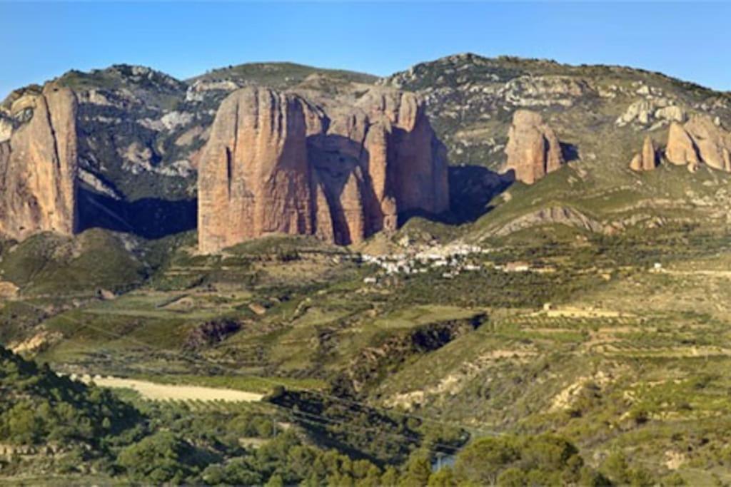 Casa Jalon Guest House Santa Eulalia de Gallego ภายนอก รูปภาพ